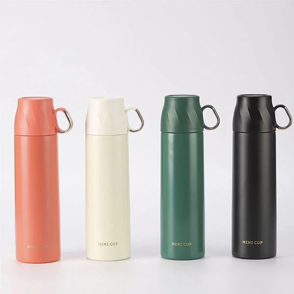 Botol Air Bukti Tumpahkan